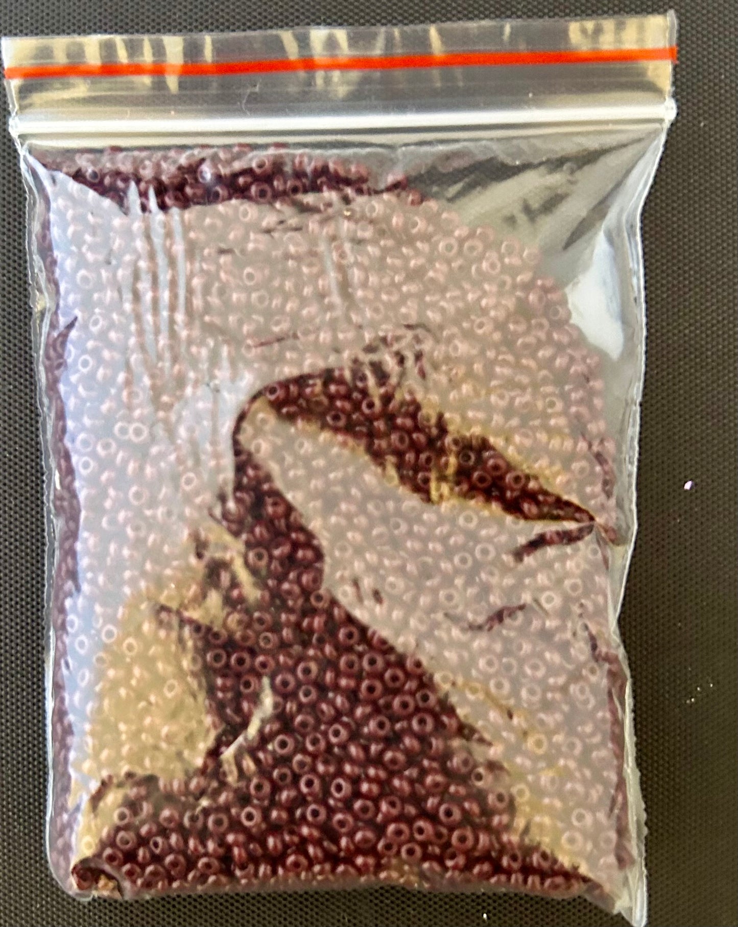 32 gram bag of brown chez 11/0 seed beads approx 4080 seed beads