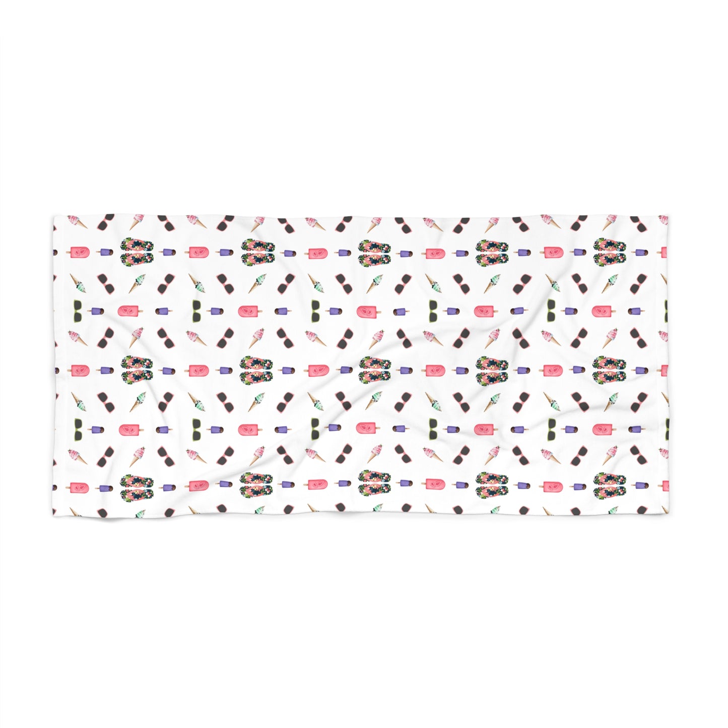 Vibrant Beach Towel with Tropical Prints – Perfect for Summer Fun!