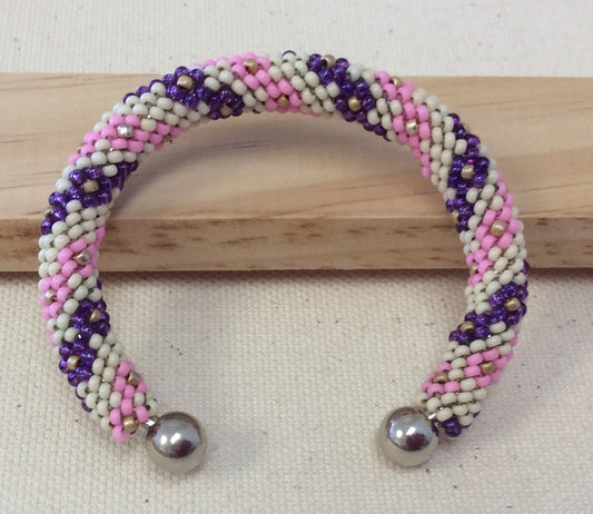 digital beading pattern flowers twisting  peyote with a twist pattern